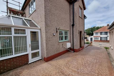 2 bedroom house for sale, 28 Meadowlands Avenue, Barrow-In-Furness