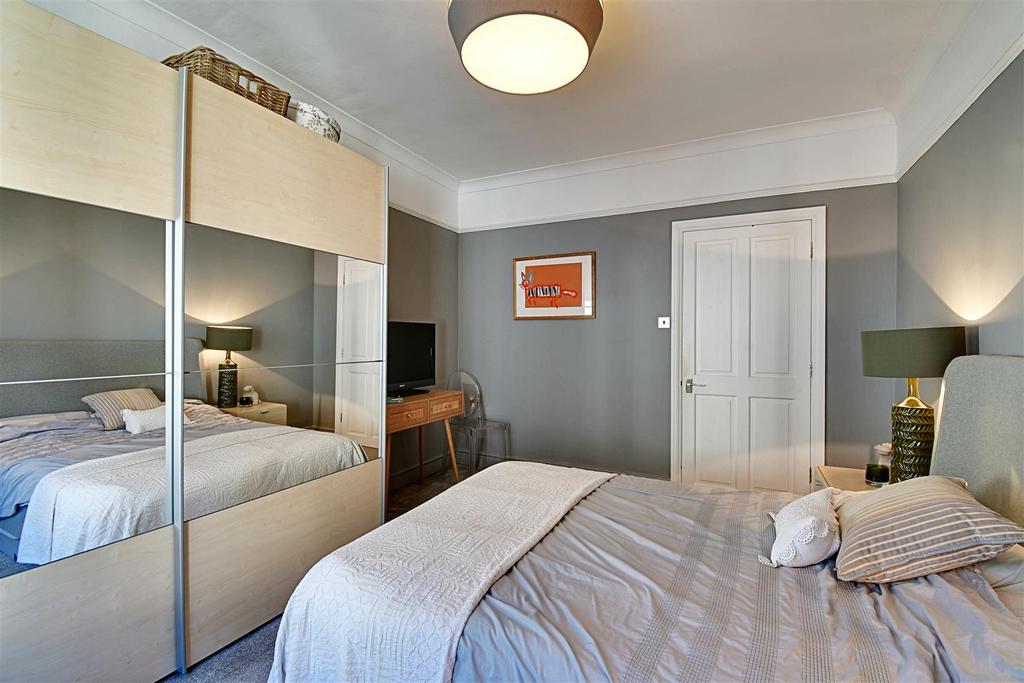 Bedroom 2 2.jpg