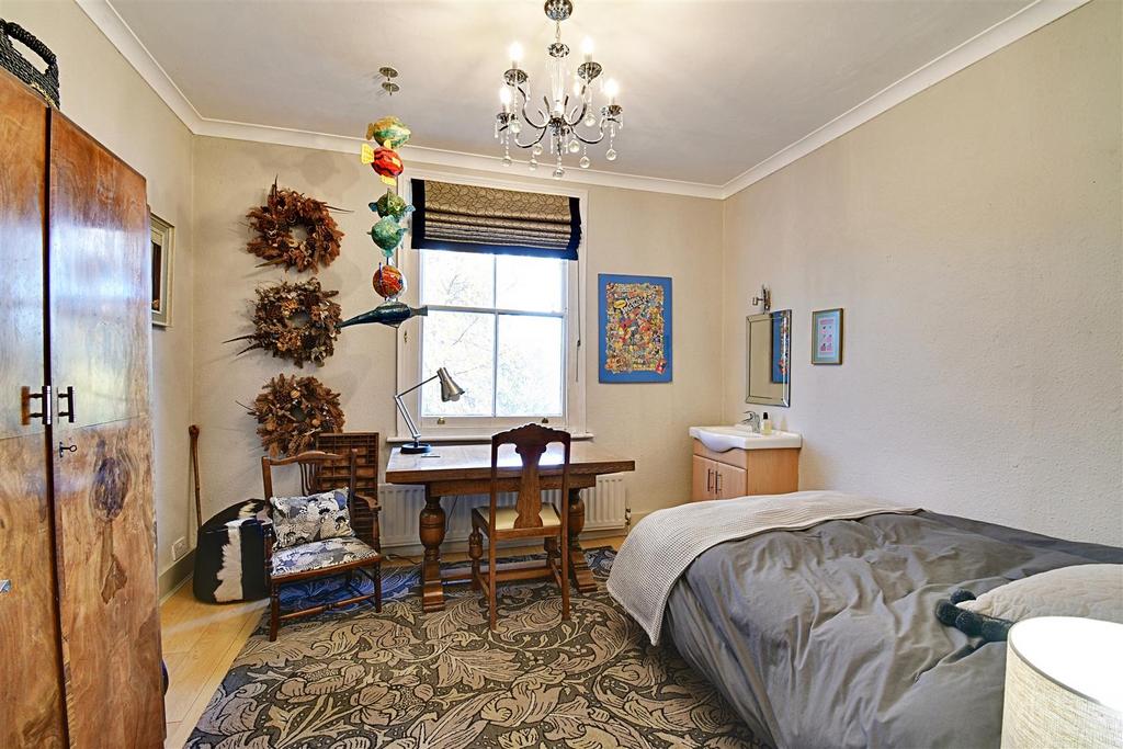 Bedroom 3 1.jpg