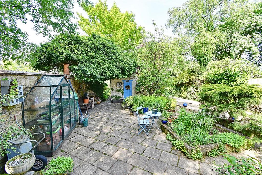 Garden 1.jpg