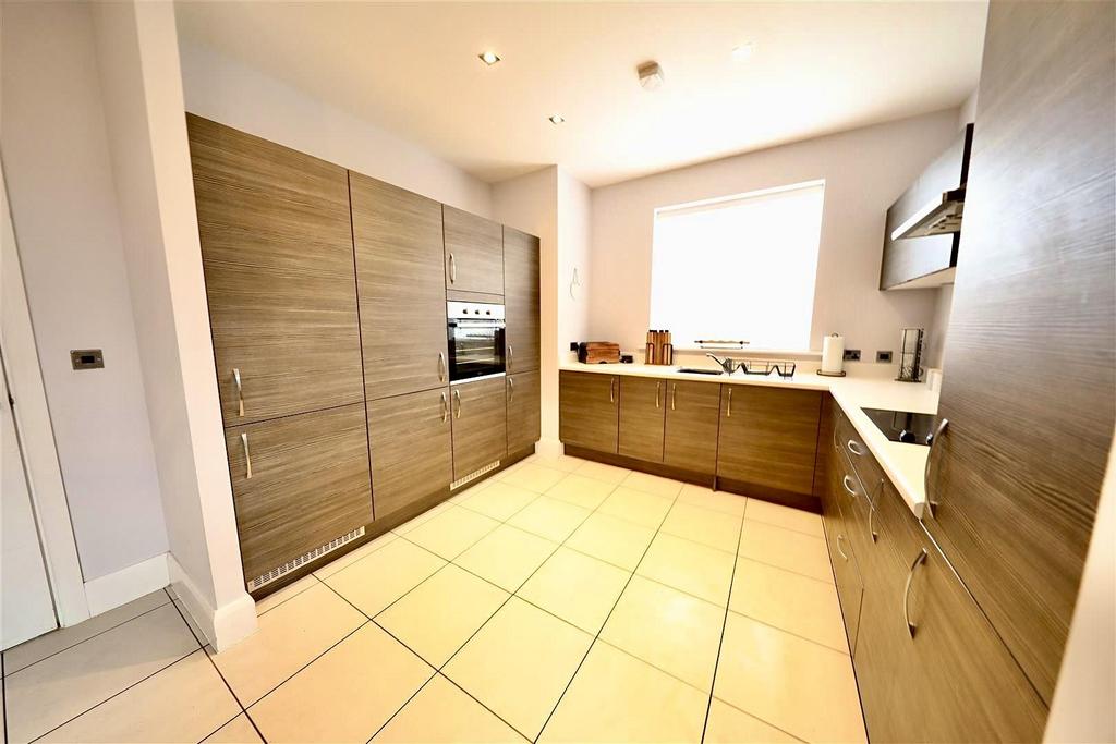 1 Albermarle - Kitchen 3.jpg