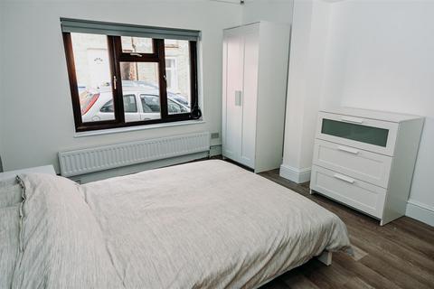 4 bedroom house to rent, Radbourne Street, Derby DE22