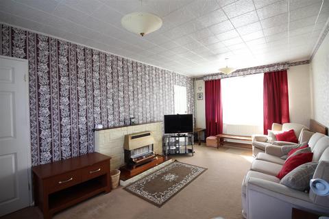 2 bedroom semi-detached house for sale - Brooklands Lane, Leeds LS14