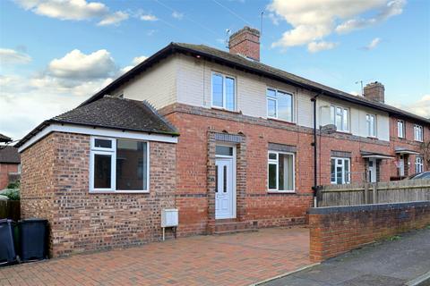 4 bedroom semi-detached house for sale, Round Hill Green, Coton Hill, Shrewsbury