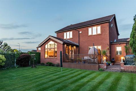 20 Highgrove, Messingham, Scunthorpe, DN17 3RL