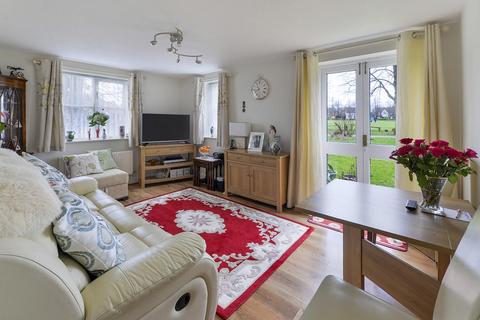 2 bedroom apartment for sale, Sturmer Court, Kings Hill, ME19 4ST