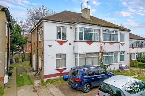 2 bedroom maisonette for sale, Chigwell Road, Woodford Green