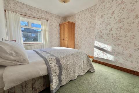 13 Alexander Square, Clayton, Bradford, BD14 6QU