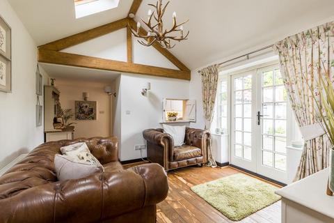 3 bedroom cottage for sale, Ermine Street, Appleby, Scunthorpe