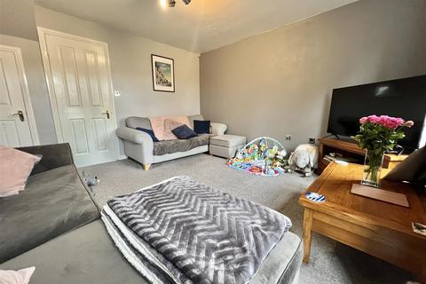 2 bedroom townhouse for sale - Magpie Close, Bradford BD6