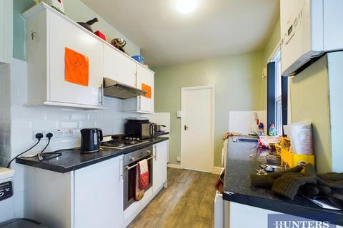 1 bedroom flat for sale, Windsor Crescent, Bridlington