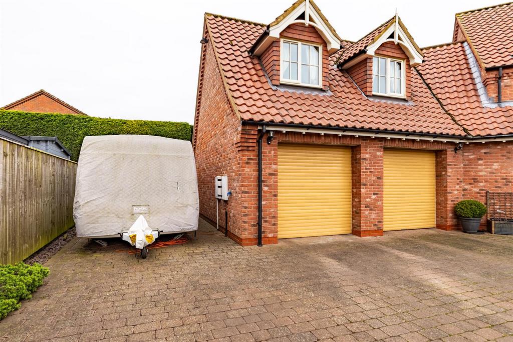 Double Garage
