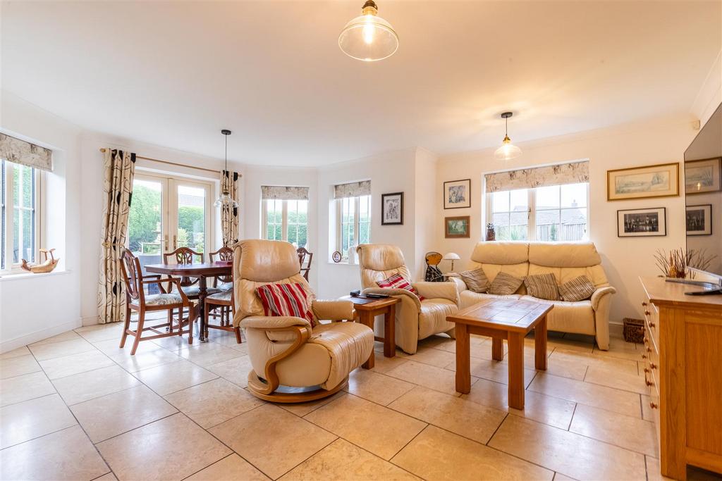 Family / Dining Room