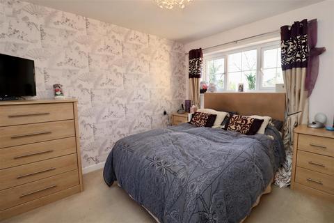 2 Bow Bridge Close, Market Weighton, York, YO43 3FH