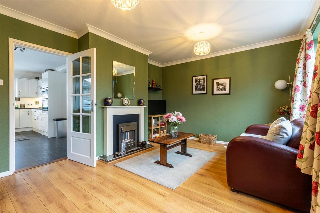 Eastfield Road, Messingham 3 bed detached house for sale £225,000