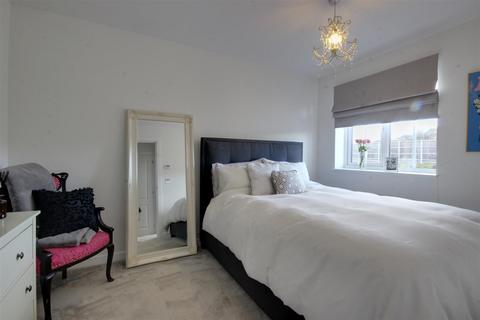 11 Devonshire Close, Elloughton, Brough, HU15 1UB