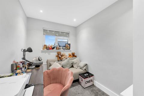 9 Malan Close, Biggin Hill, Westerham, TN16 3LT