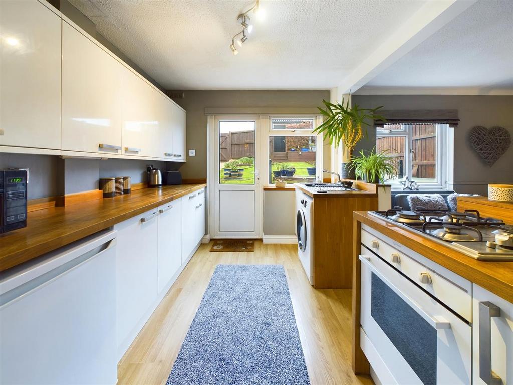 Gurney Avenue, Tuffley, Gloucester 3 bed house for sale £249,950