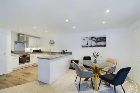 46 Barrington Way, Leeds, LS15 8FU