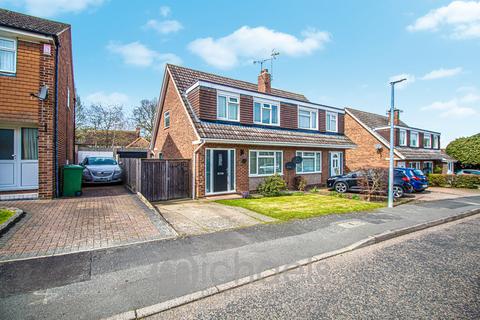 19 Blackwater Way, Braintree, CM7 9BU