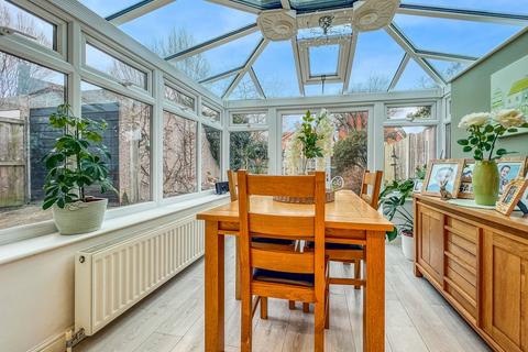 19 Blackwater Way, Braintree, CM7 9BU