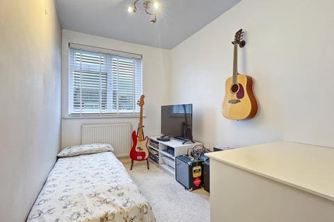 19 Blackwater Way, Braintree, CM7 9BU
