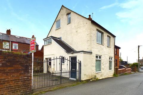 4 bedroom detached house for sale, Forge Road, Southsea, Wrexham