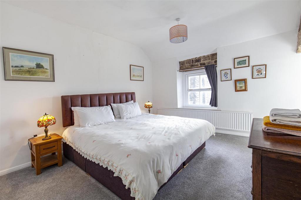 Bedroom 2-1.jpg