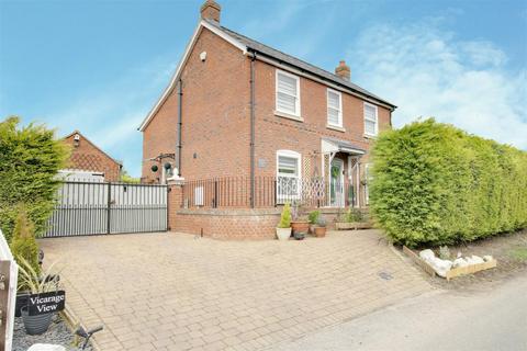 3 bedroom detached house for sale, Horncastle LN9