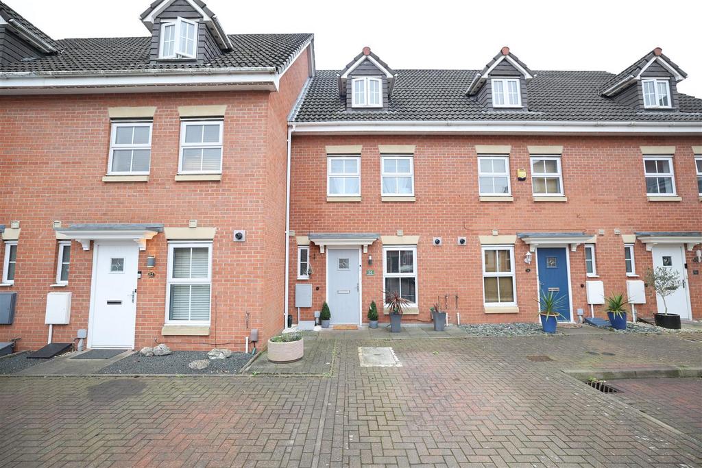 School Drive, Birmingham B34 3 bed terraced house for sale £270,000