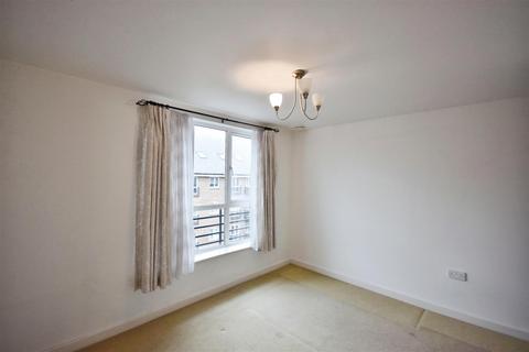 2 bedroom apartment for sale, High Street, Brentford