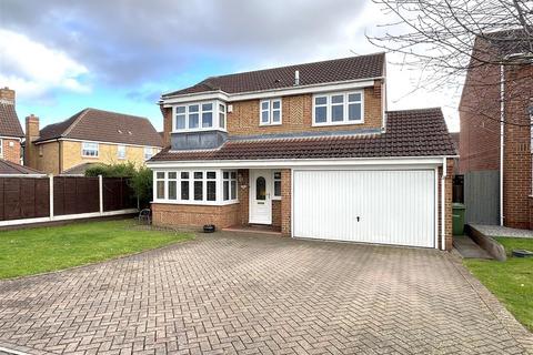 4 bedroom detached house for sale, Snowdrop Close, Stockton-On-Tees, TS19 8FG