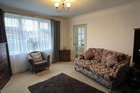 3 bedroom semi-detached house for sale, Beaumont Leys Lane, Leicester