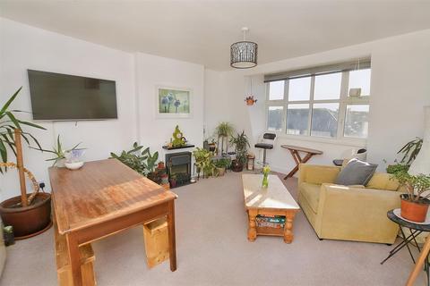 3 bedroom apartment for sale, Church Street, Sheringham