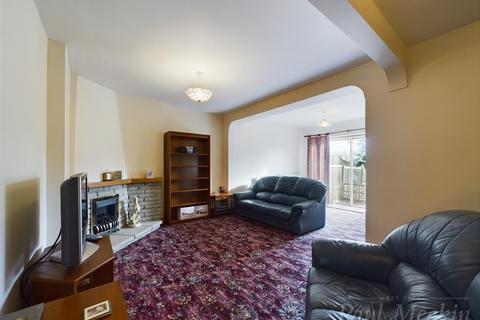 30 Foxearth Road, South Croydon, CR2 8ED