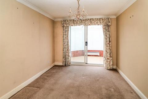 4 bedroom detached house for sale - Ashton Drive, Kirk Sandall, Doncaster
