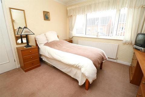 3 bedroom semi-detached house for sale, Quarryfield Lane, Maltby, Rotherham