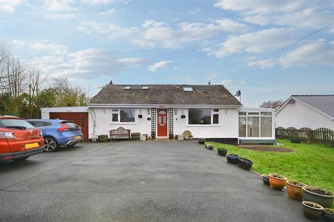 2 bedroom detached bungalow for sale - Near New Quay, Ceredigion Coastline