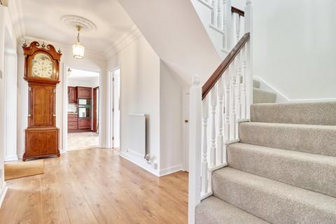 18 Heron Close, Sawbridgeworth, CM21 0BB