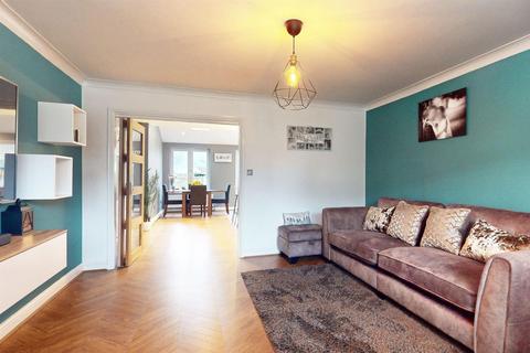 3 The Greenways, Coggeshall, Colchester, CO6 1QH