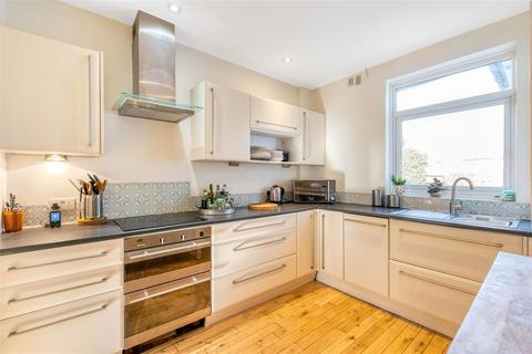 7 Overmead, Sidcup, DA15 8DS