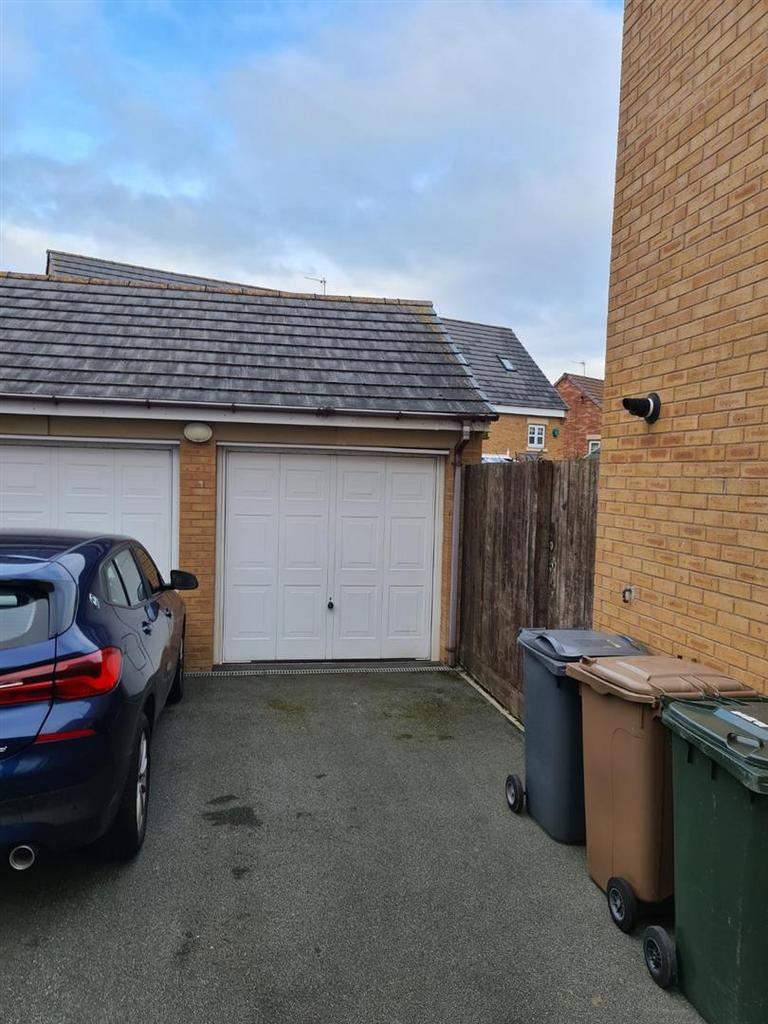 Garage External.jpg