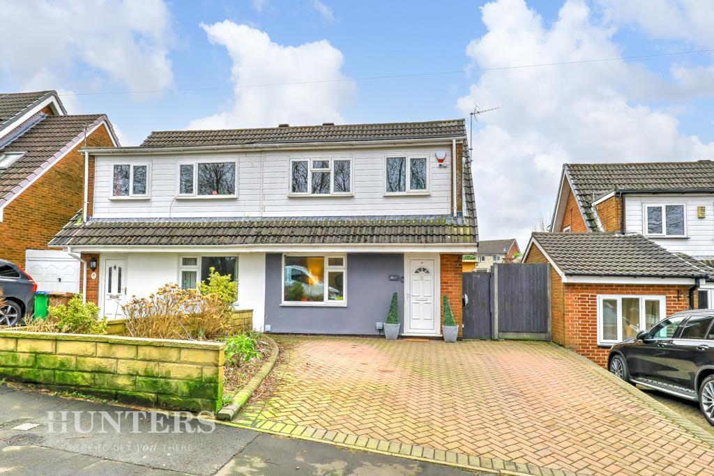 Croft Head Drive, Milnrow, OL16 3UZ 3 bed semidetached house for sale