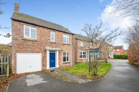 4 bedroom detached house for sale, Chestnut Way, Selby