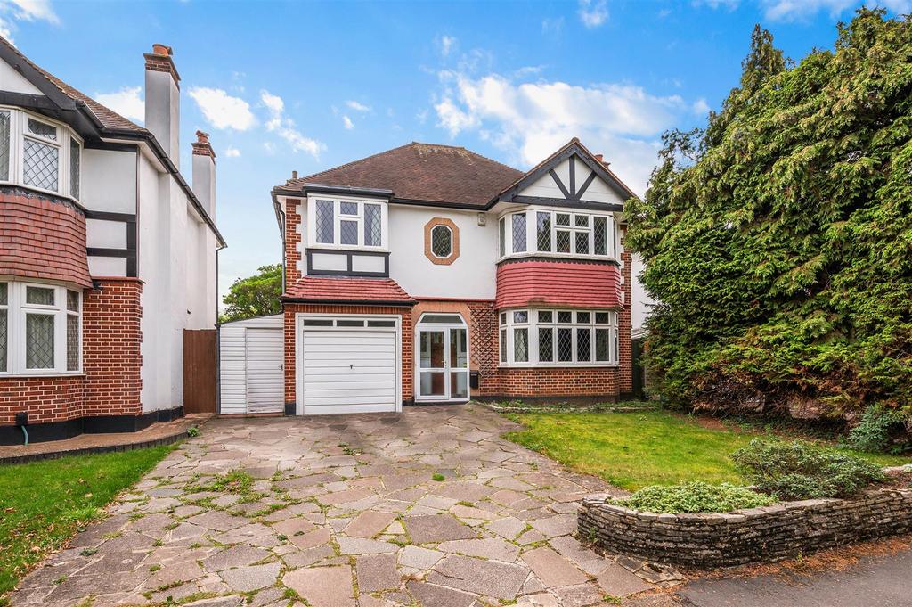 Nonsuch Walk, Cheam, Sutton 4 bed detached house for sale £900,000