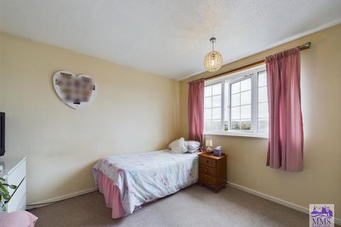 4 bedroom house for sale - Beacon Road, Chatham