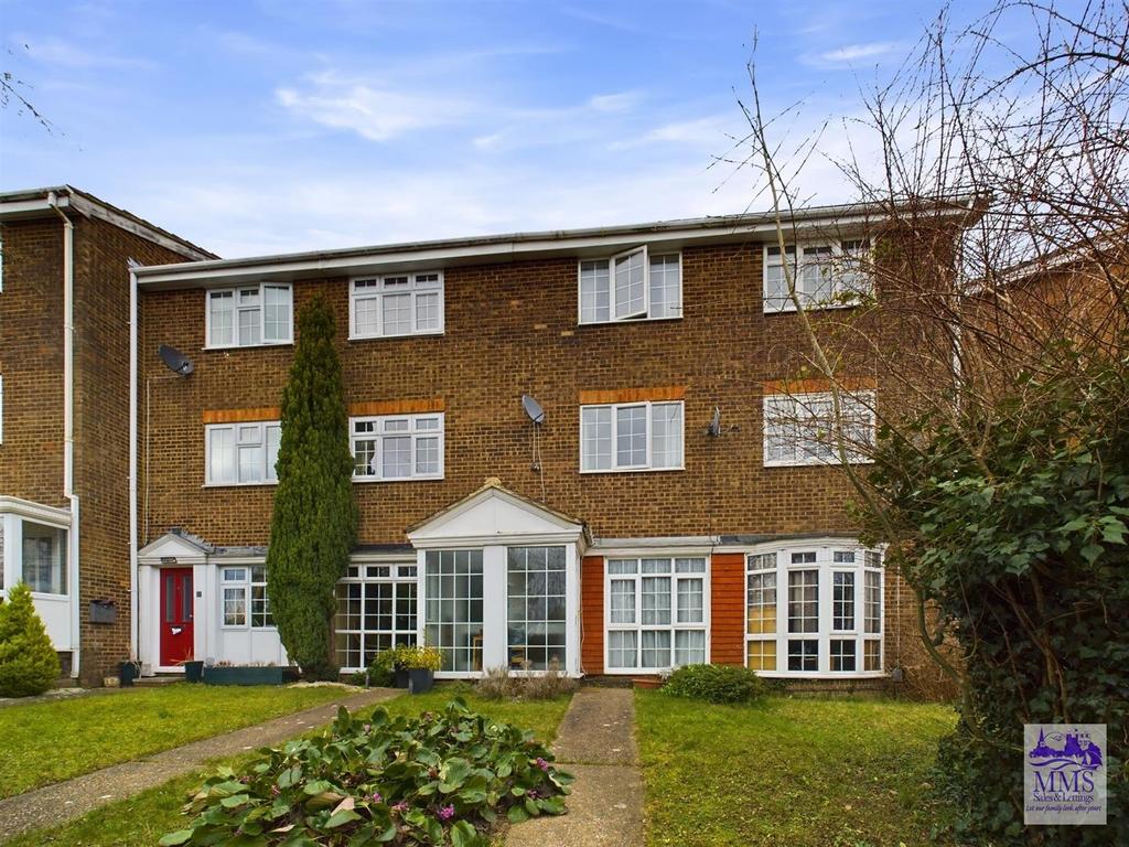 Beacon Road, Chatham 4 bed townhouse for sale £240,000