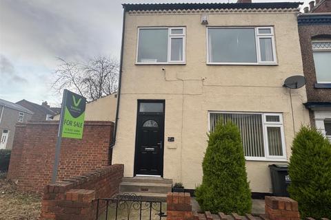 3 bedroom terraced house for sale, North Road, Darlington