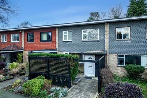3 bedroom terraced house for sale, Meadowcroft, St. Albans
