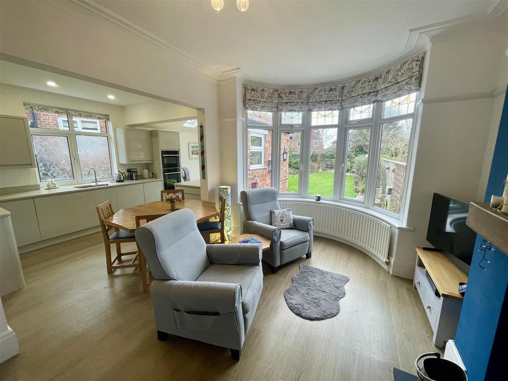 Open plan Kitchen/Dining room